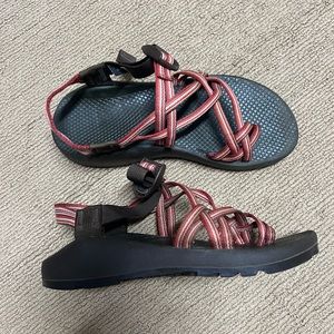 Women’s size 8 Chaco